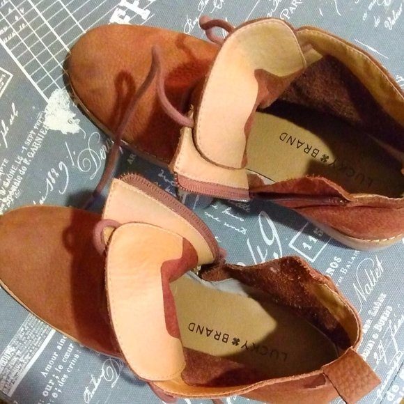 Women's Lucky Brand Boots - Picture 7 of 7